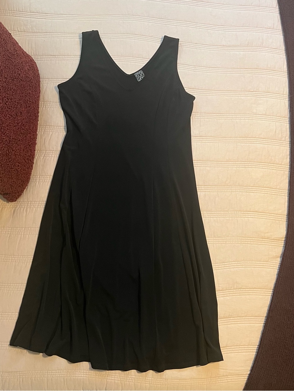 Clara Sun Woo Black V-Neck Midi Dress Stretch Casual Neutral Classic